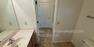 Beautiful 2-story 4-Bedroom, 2 Bath House with Loft for Rent (Green Valley) Gallery 9