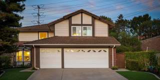 Gorgeous Shadow Run Home perched on a quiet cul de sac in Moorpark with access to community Pool & Spa! Gallery 1