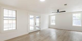 1002 Fulton Gallery 15