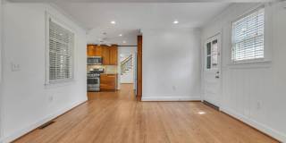 Beautifully maintained and move-in ready 4BR home with a basement Gallery 41