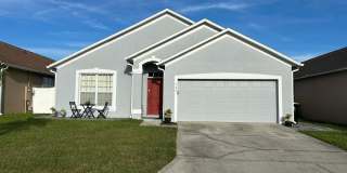 AVALIABLE May 1st! Charming 4/2 located in Davenport! Gated Community! Gallery 1