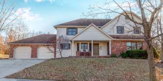 Large SW CoMo Duplex - 4 bed - 2.5 bath Gallery 1