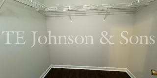 Beautiful 3BR Home with Vaulted Ceilings, Community Pool & Main Level Primary Suite Beautiful 3BR Home with Vaulted Ceilings, Community Pool & Main Level Primary Suite Gallery 32
