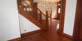 Stunning Historical Home in Old Towne Orange Gallery 9