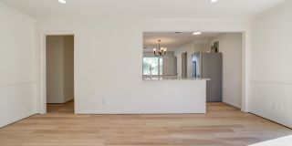 4008 26th Street Gallery 21