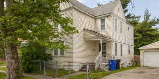 3 Bedroom/1 bath Single House!! Gallery 1