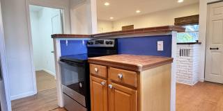 3012 Glenwood Road Gallery 12