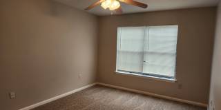 **Available January 1st** 3 Bedroom, 2.5 Bath Town Home Gallery 15