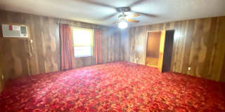 HUGE, Adorable 4 bedroom 3 bath home plus bonus room! MUST SEE to appreciate! Gallery 5