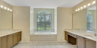 14911 Orange Boulevard Gallery 34