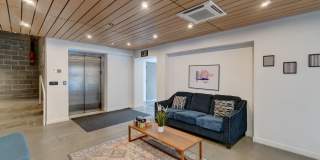 104 Howe Gallery 119