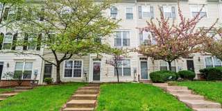 Spacious Updated 3BR Home with Converted Den Gallery 1
