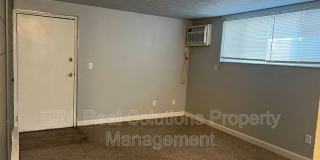 745 Oak Street Gallery 1