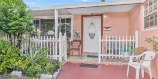 1041 NW 196th Ter Gallery 2