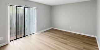 1275 Teakwood Place Gallery 5