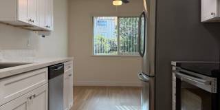 Golf Course View Bottom Level Condo in Campana Villas Gallery 4