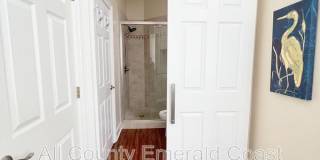 420 Oak Harbour Lane, Unit 201 Gallery 28