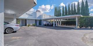 432 S Sierra Madre Boulevard Gallery 3