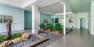 2539 S Bayshore Dr Gallery 32