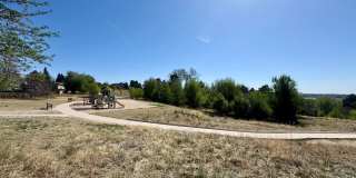 4 Bedroom Home in Villa Loma-Available NOW Gallery 18