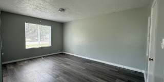 1 Bedroom, 1 Bathroom Duplex Apartment Gallery 3