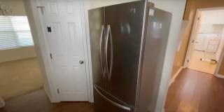 Room in 5 Bedroom Home at Genlee Dr Gallery 3