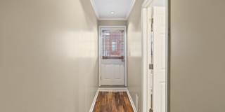 2006 ELLSWORTH Street Gallery 28