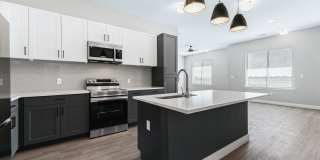 Skyview at Crawford Apartments Gallery 6