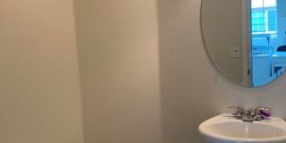 3 Bed/3 Bath Newer Townhome in Desirable Ardenwood Neighborhood Gallery 13