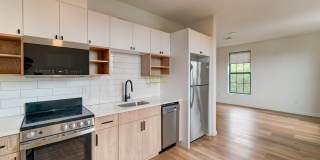 104 Howe Gallery 48
