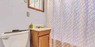 224 Bank Avenue Gallery 16