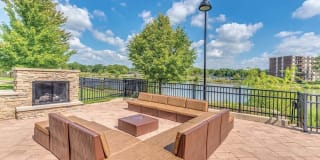 Twin Lake Towers Apartments Gallery 18