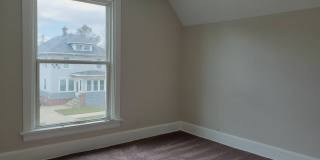 Ginormous 6 Bed Single family home with all Appliances Near Lake Michigan! Gallery 14