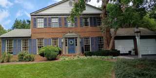 1197 MEADOW GREEN Lane Gallery 6