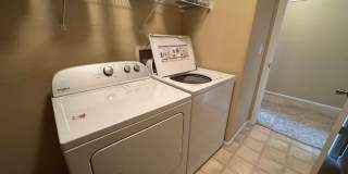 Beautiful Ridgeview at Stetson Hills Townhome Near Powers Corridor Amenities with a 2 Car Garage! Gallery 12
