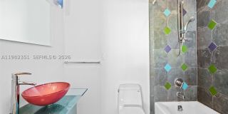 450 Victoria Ter Gallery 25