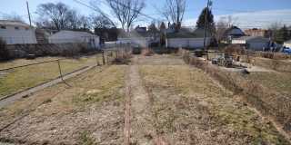 63-65 E Como Avenue Gallery 17