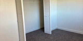 Yarrow Apartments Gallery 7