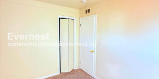 24612 Berry Avenue Gallery 15