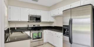 632 KENSINGTON LAKE CIR Gallery 17