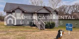 Updated Three Bedroom Two Bath Rental! Gallery 1