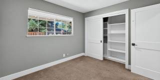 Gorgeous 4 Bedroom PLUS Spacious Bonus Room with Pool in Desired Alamo Neighborhood Available Now! Gallery 32