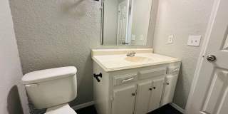 3 Bed 2 Bath Home! PLUS HUGE GARAGE CONVERSION ROOM! Gallery 31