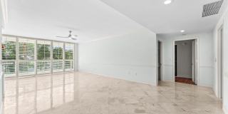 550 SE Mizner Boulevard Gallery 2