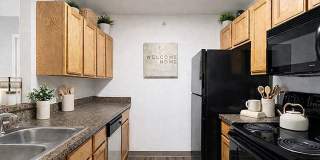 Central Park Apartments Gallery 6
