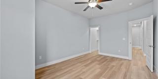 2220 W Million Lane Gallery 22