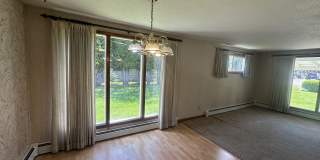 33 W Evergreen Dr Gallery 4