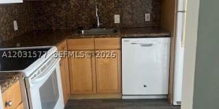 3475 N Country Club Dr Gallery 20