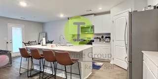 Stunning 5 Bed, 3 Bath Home Built in 2023. Close to Maxwell! Gallery 6