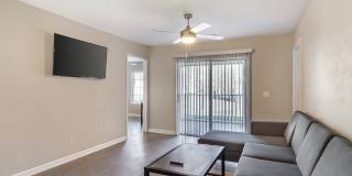 Village Green - Student Housing Gallery 4